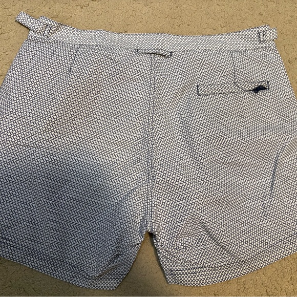 Suitsupply Blue Patterned Men Shorts - Picture 4 of 6